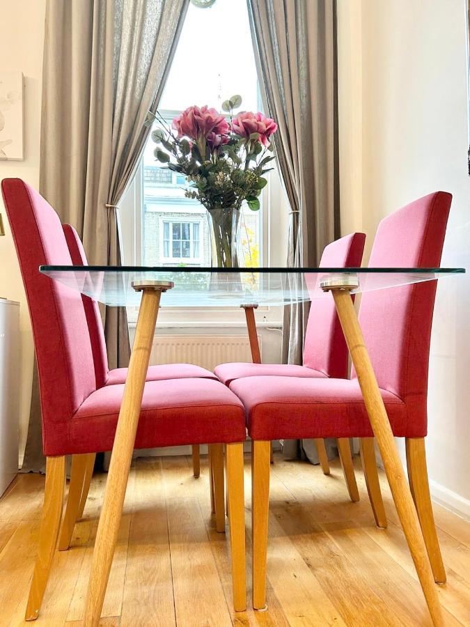 ロンドンCharming 2 Beds In Chelsea By Earl'S Court Stationアパートメント エクステリア 写真