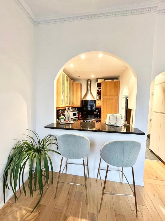 ロンドンCharming 2 Beds In Chelsea By Earl'S Court Stationアパートメント エクステリア 写真